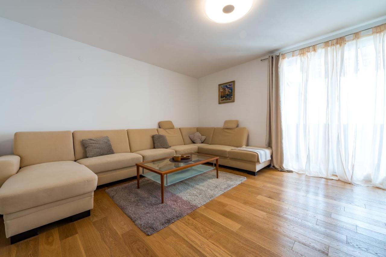 Apartment Oceania Dubrovnik Bagian luar foto